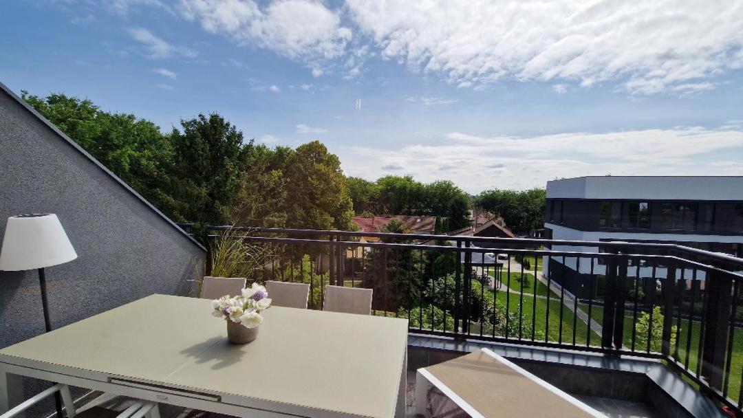 Family Resort Subotica Apartments Exterior photo